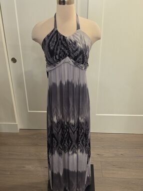 Vanity brand women’s Gray ombré Halter Maxi Dress  size XL new with tags